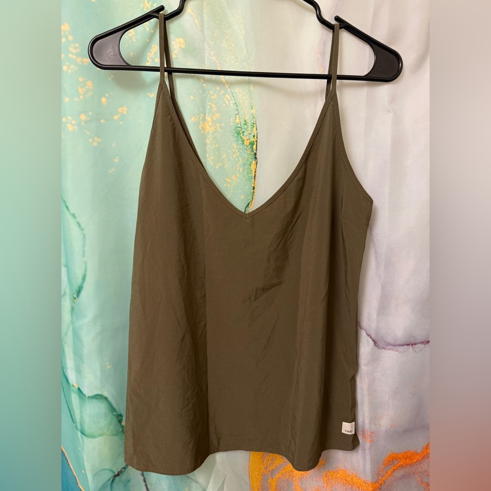 Vuori Villa Cami top in Dark Oregano- Size: S - Picture 5 of 9